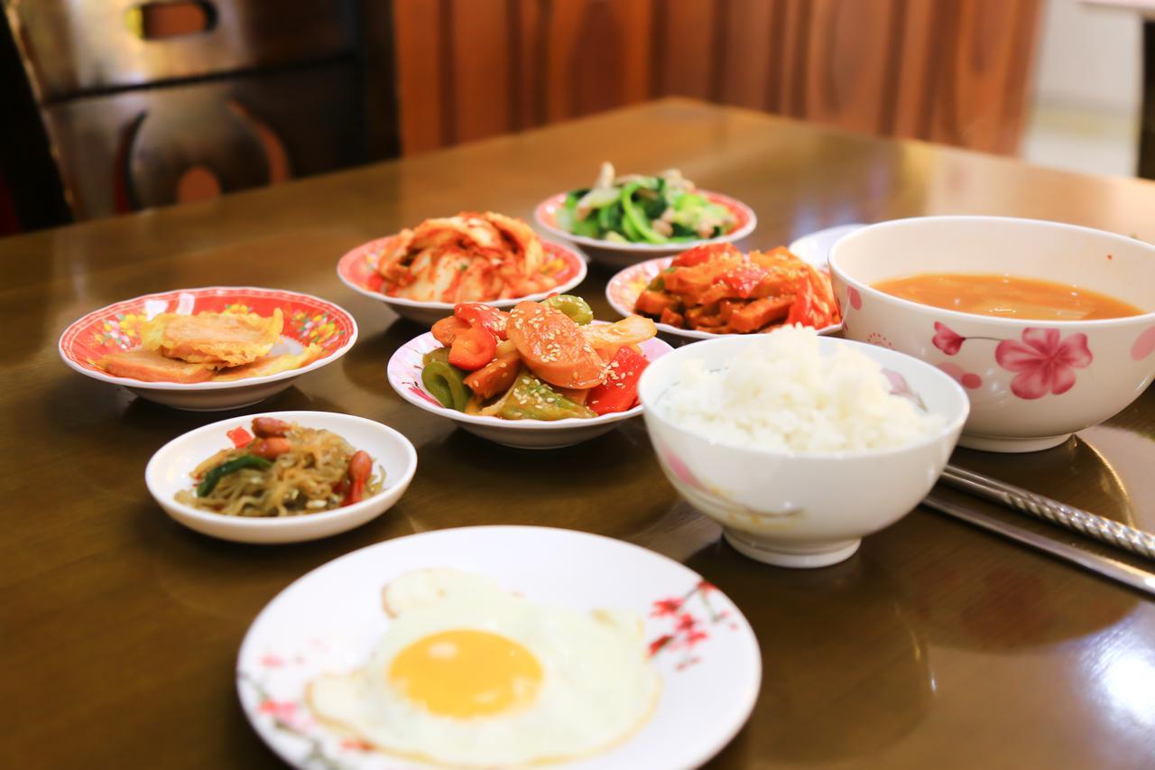 Golden Hotel โฮจิมินห์ซิตี้ ภายนอก รูปภาพ