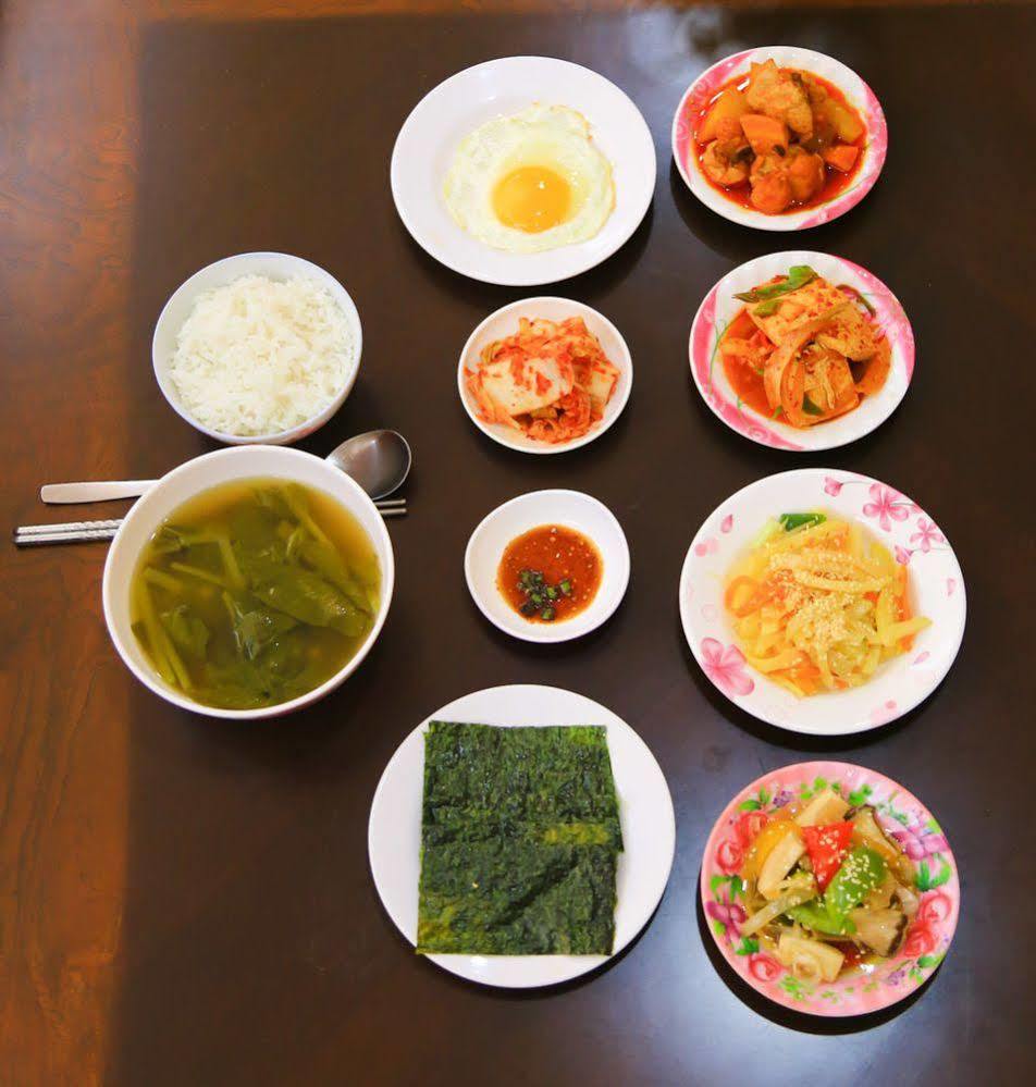 Golden Hotel โฮจิมินห์ซิตี้ ภายนอก รูปภาพ