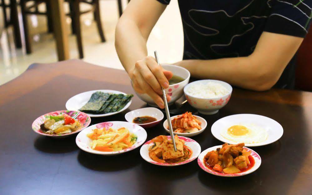 Golden Hotel โฮจิมินห์ซิตี้ ภายนอก รูปภาพ