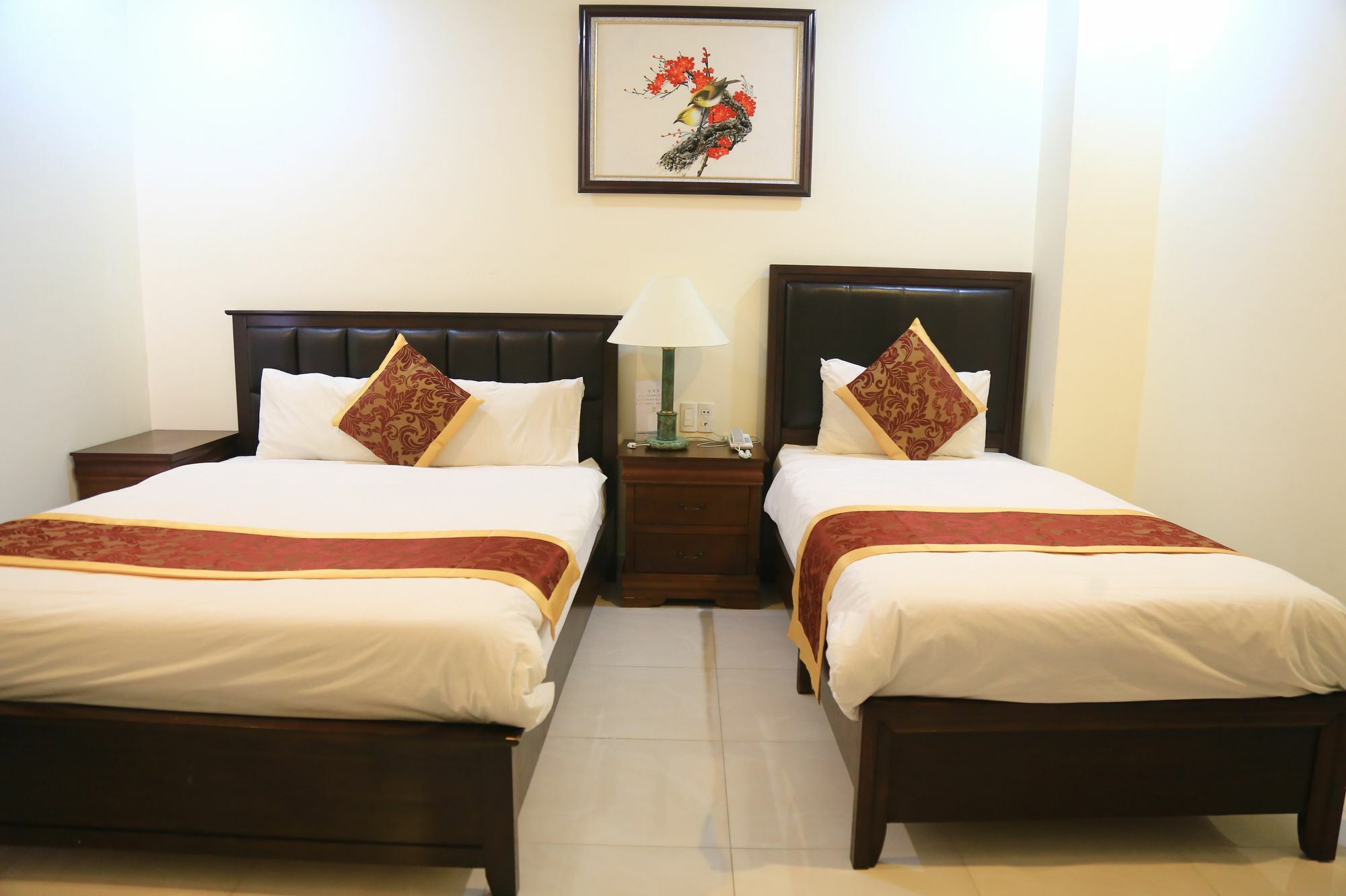 Golden Hotel โฮจิมินห์ซิตี้ ภายนอก รูปภาพ