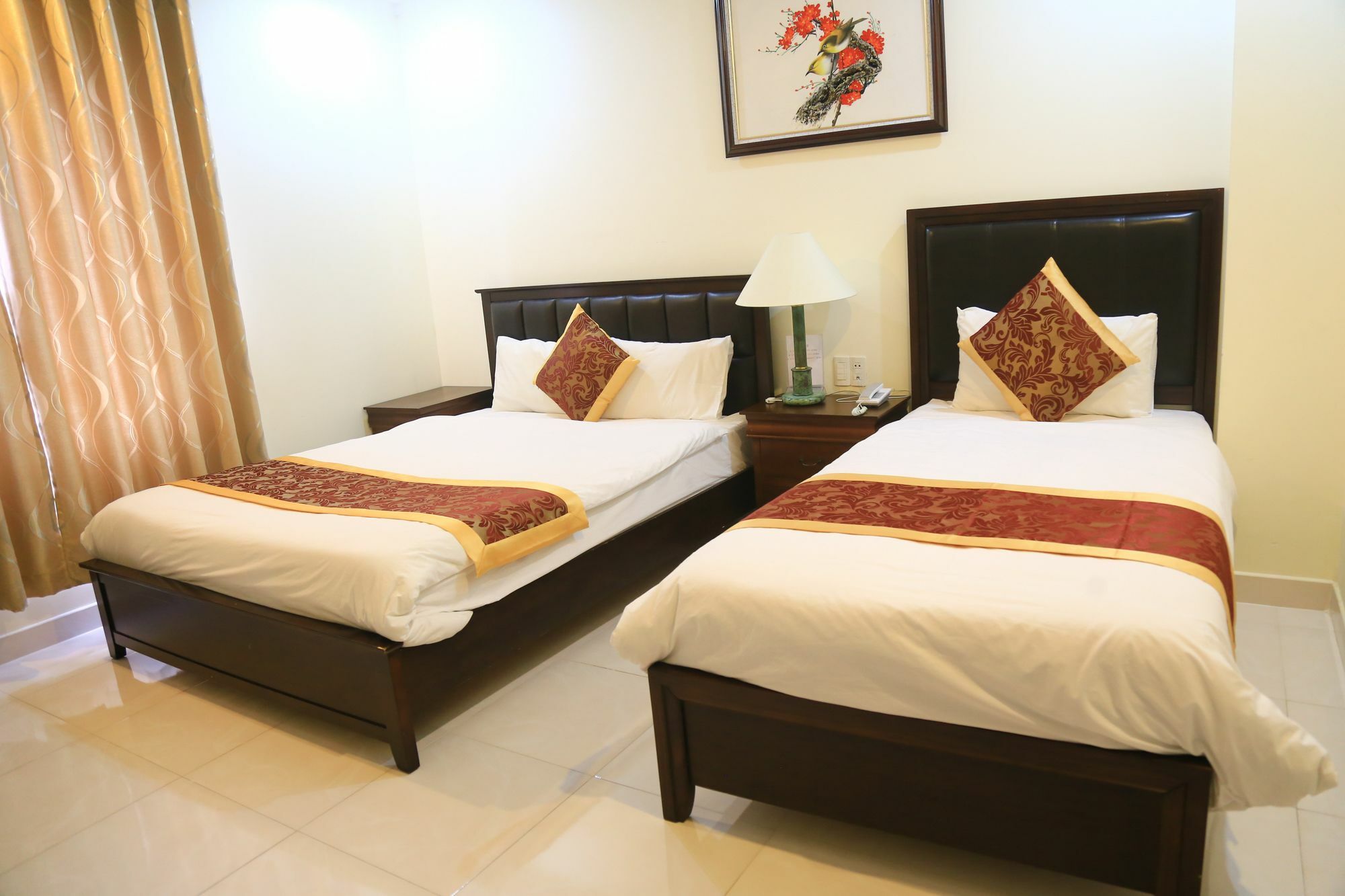 Golden Hotel โฮจิมินห์ซิตี้ ภายนอก รูปภาพ